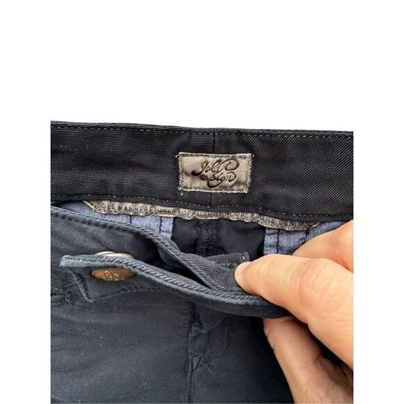 Gold Sign Virtue Navy Women Shorts Size 28 - Picture 4 of 10